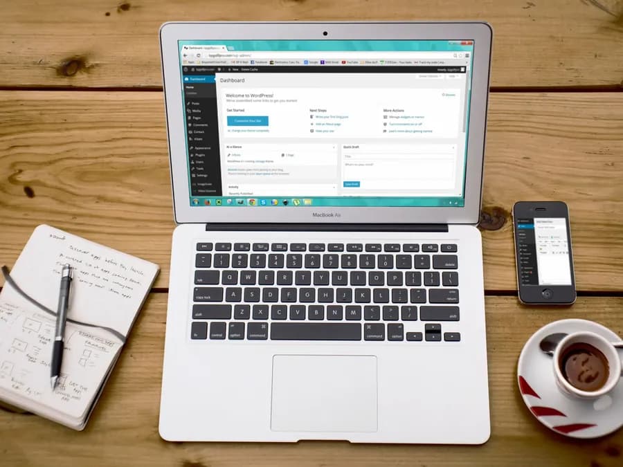 Webflow VS Wordpress : quel est le meilleur CMS ?